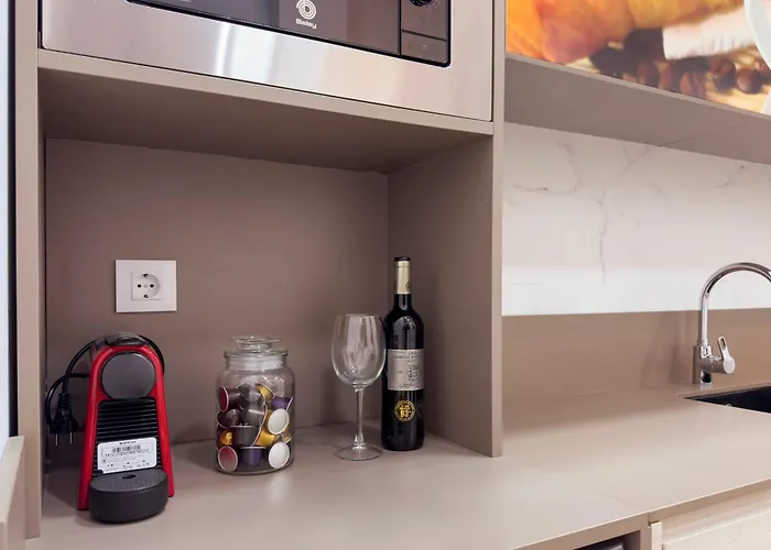 Singularstays Olimpia דירה